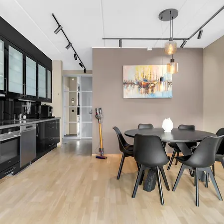 Seminaret Apartment, *