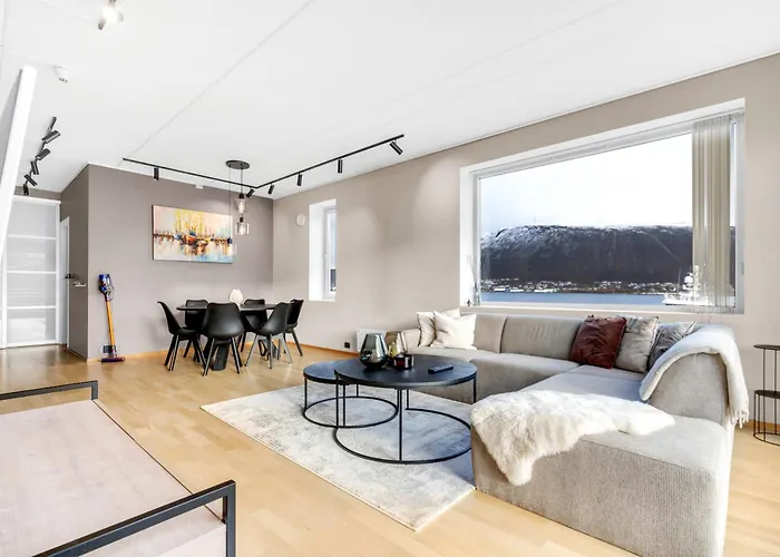 아파트 Seminaret Apartment, 트롬쇠